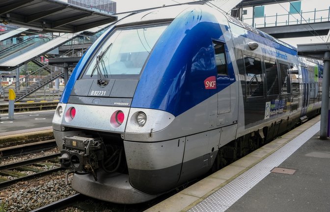 Auch in Frankreich gibt es jetzt ein 49-Euro-Ticket.<span class='image-autor'>Foto: Obatala-photography / shutterstock.com</span>