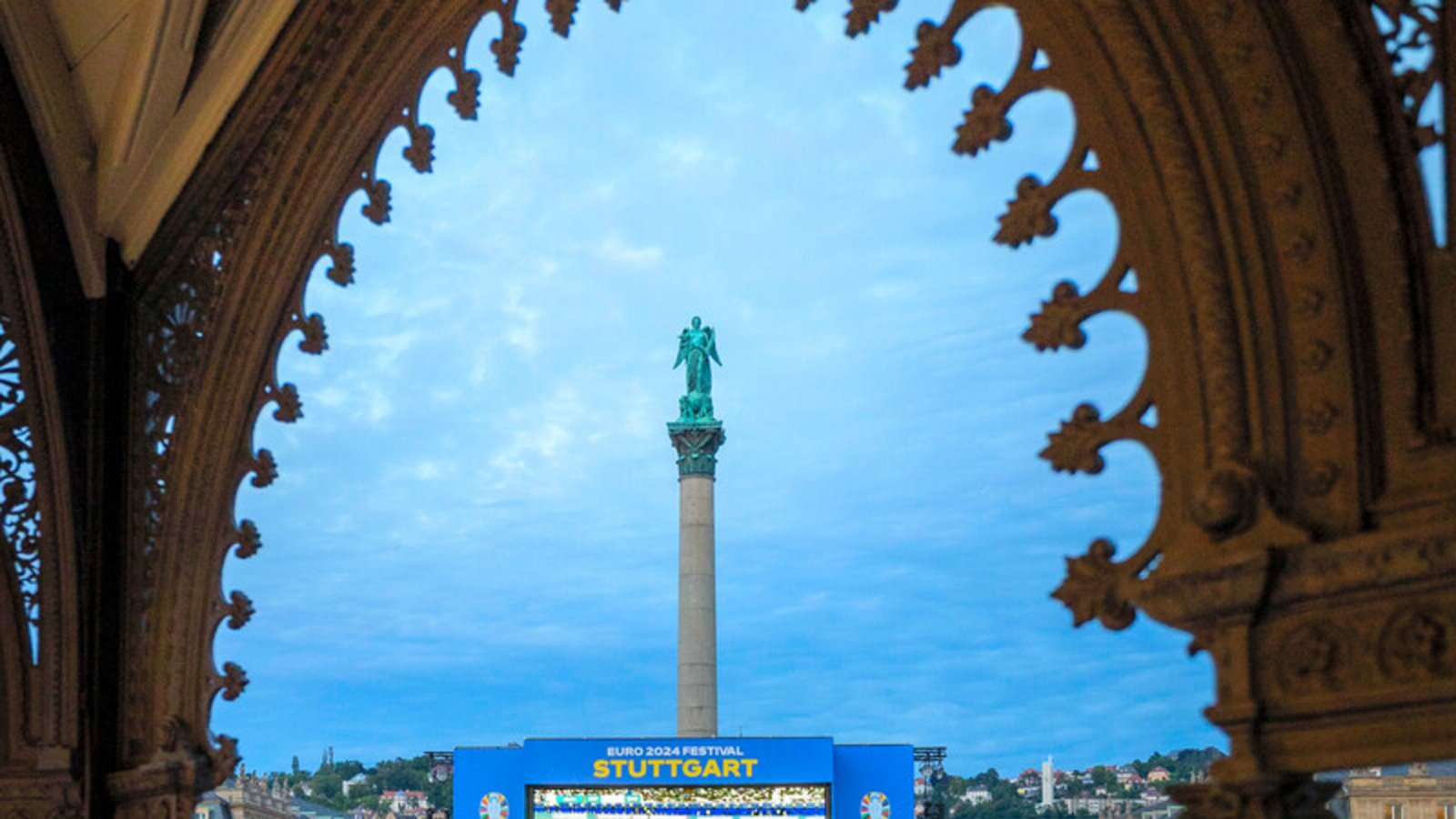 Wie schon bei der Fußball-Europameisterschaft 2024 wird sich der Stuttgarter Schlossplatz auch für die Finals 2027 wieder in eine Public-Viewing-Zone verwandeln.Foto: Lichtgut Wie schon bei der Fußball-Europameisterschaft 2024 wird sich der Stuttgarter Schlossplatz auch für die Finals 2027 wieder in eine Public-Viewing-Zone verwandeln.Foto: Lichtgut