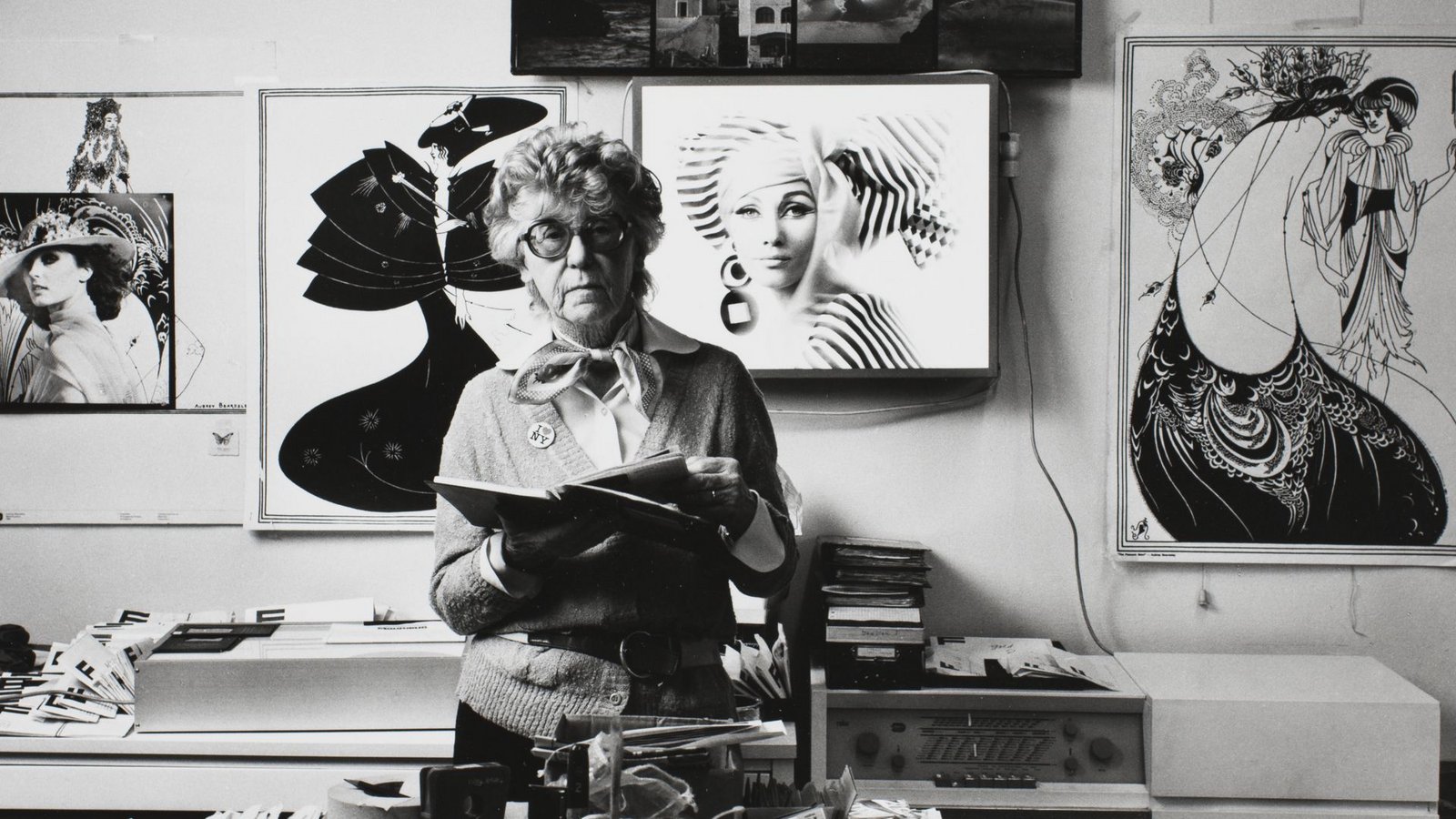 Regina Relang in ihrem Atelier Mitte der 1980er Jahre.Foto: Kurpfälzisches Museum Heidelberg Regina Relang in ihrem Atelier Mitte der 1980er Jahre.Foto: Kurpfälzisches Museum Heidelberg