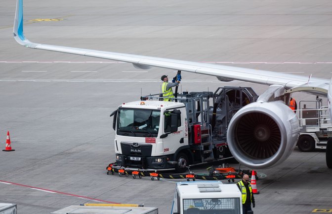 Der Flughafenverband ACI Europe warnt vor einer Kerosin-Knappheit.<span class='image-autor'>Foto: Christophe Gateau/dpa</span>