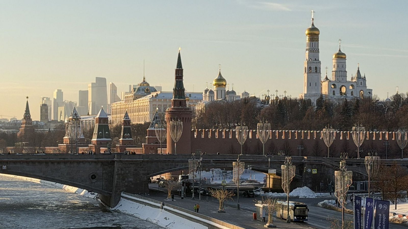 Kreml in Moskau: Die Hausherren wähnen sich seit Jahrhunderten als Oberhäupter einer Großmacht.Foto: Ulf Mauder/dpa Kreml in Moskau: Die Hausherren wähnen sich seit Jahrhunderten als Oberhäupter einer Großmacht.Foto: Ulf Mauder/dpa