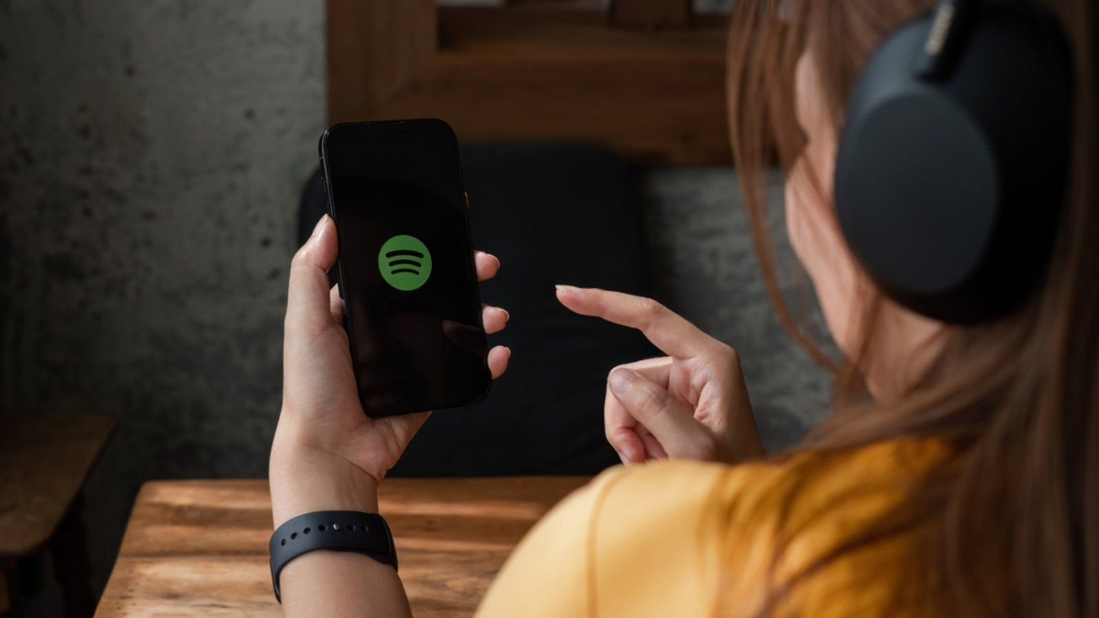 Mit dem Ausbau des Hörbuchsegments positioniert sich Spotify in einem stark wachsenden Markt.Foto: wichayada suwanachun/ Shutterstock Mit dem Ausbau des Hörbuchsegments positioniert sich Spotify in einem stark wachsenden Markt.Foto: wichayada suwanachun/ Shutterstock