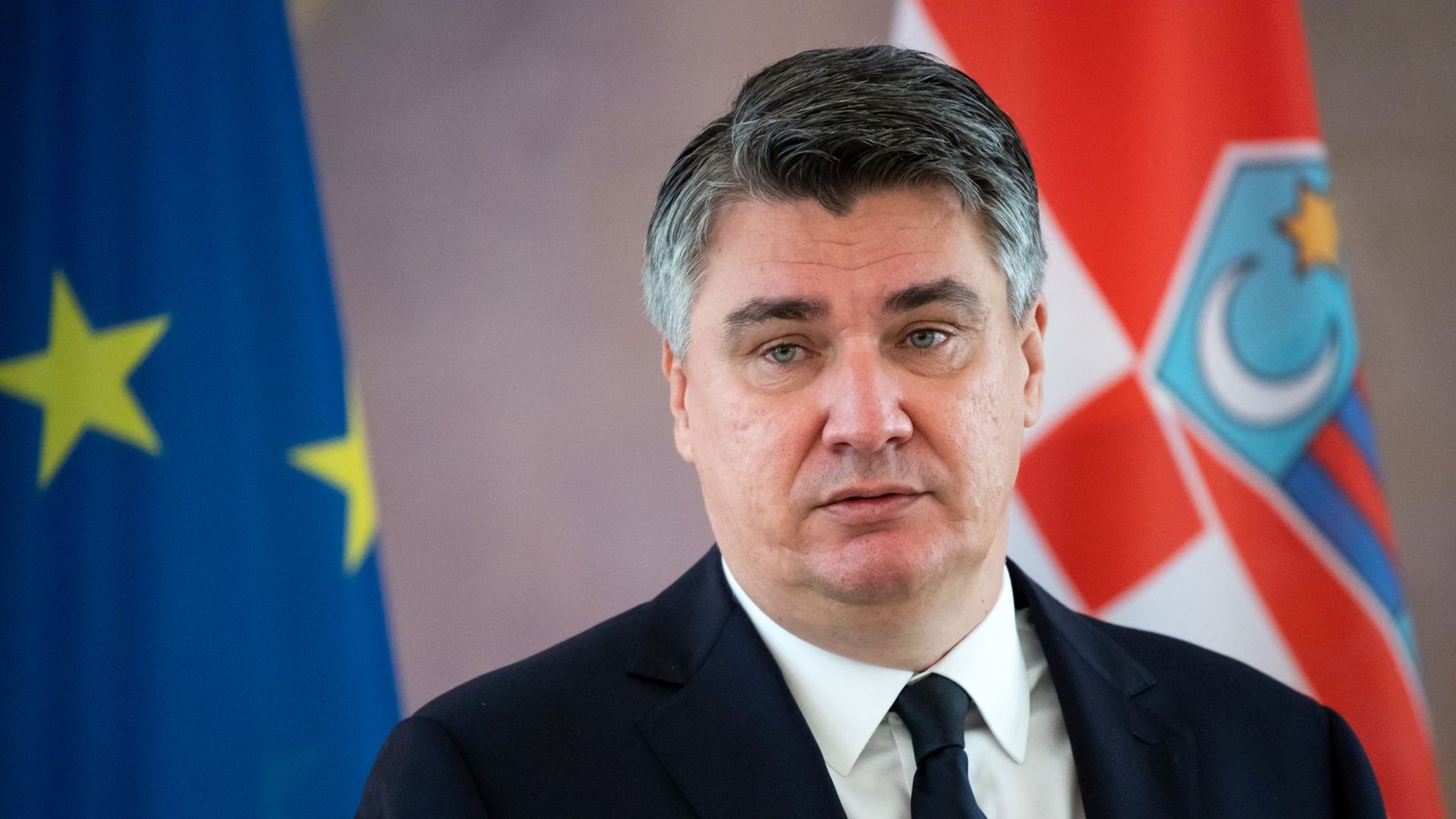 Staatschef Zoran Milanovic zieht als parteiloser Spitzenkandidat für seine frühere SDP in den Wahlkampf.Foto: dpa/Bernd von Jutrczenka Staatschef Zoran Milanovic zieht als parteiloser Spitzenkandidat für seine frühere SDP in den Wahlkampf.Foto: dpa/Bernd von Jutrczenka
