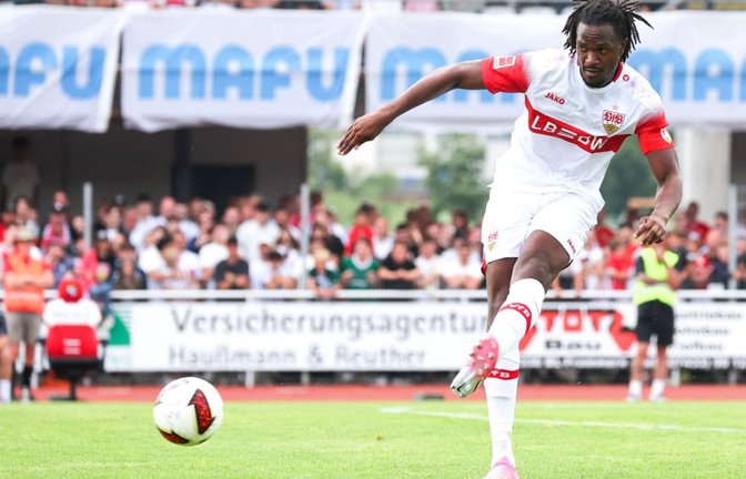 Beim Testspiel in Balingen führte Dan-Axel Zagadou das Team des VfB Stuttgart als Kapitän aufs Feld.<span class='image-autor'>Baumann/Alexander Keppler</span>
