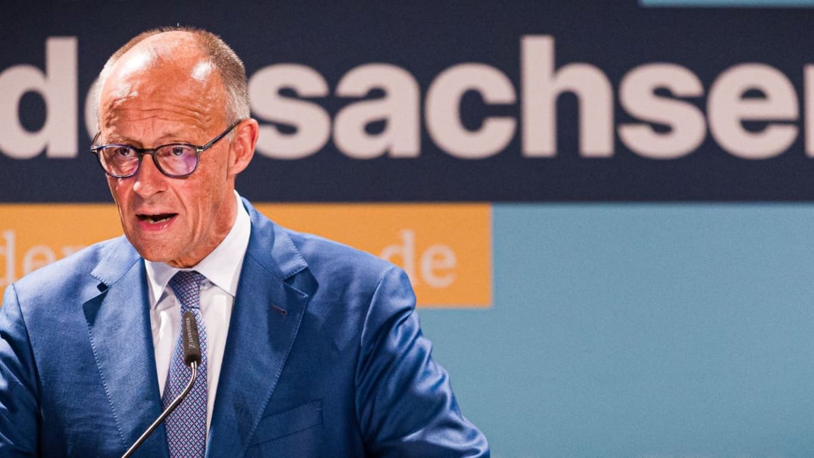 Bundeskanzler Friedrich Merz (CDU) spricht auf einer Veranstaltung der CDU Niedersachsen.Moritz Frankenberg/dpa Bundeskanzler Friedrich Merz (CDU) spricht auf einer Veranstaltung der CDU Niedersachsen.Moritz Frankenberg/dpa