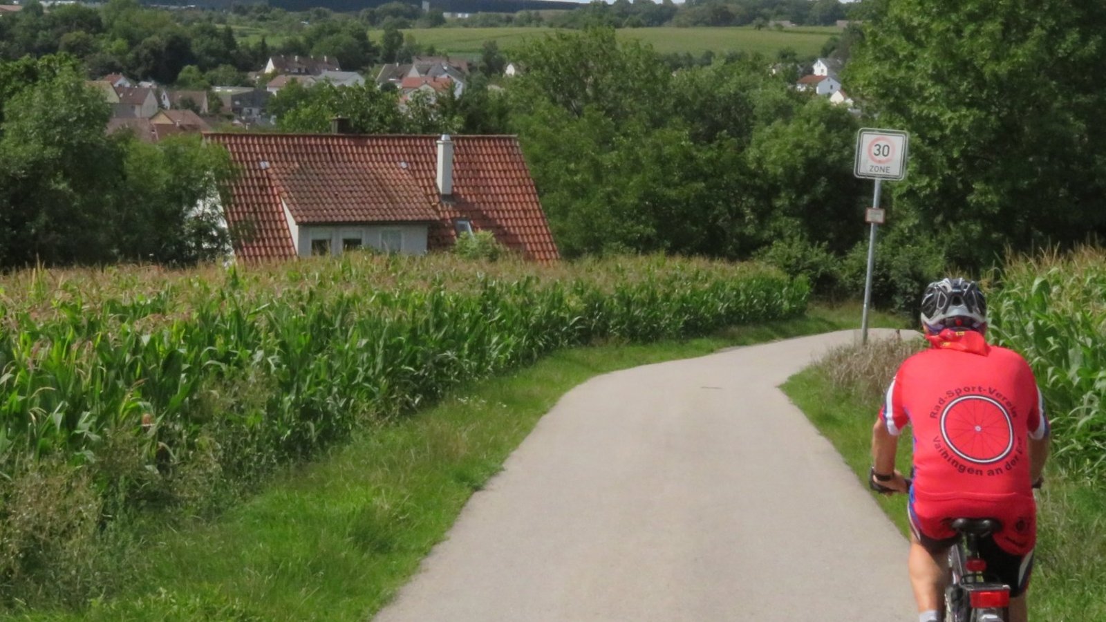 Abfahrt Richtung Sachsenheim.