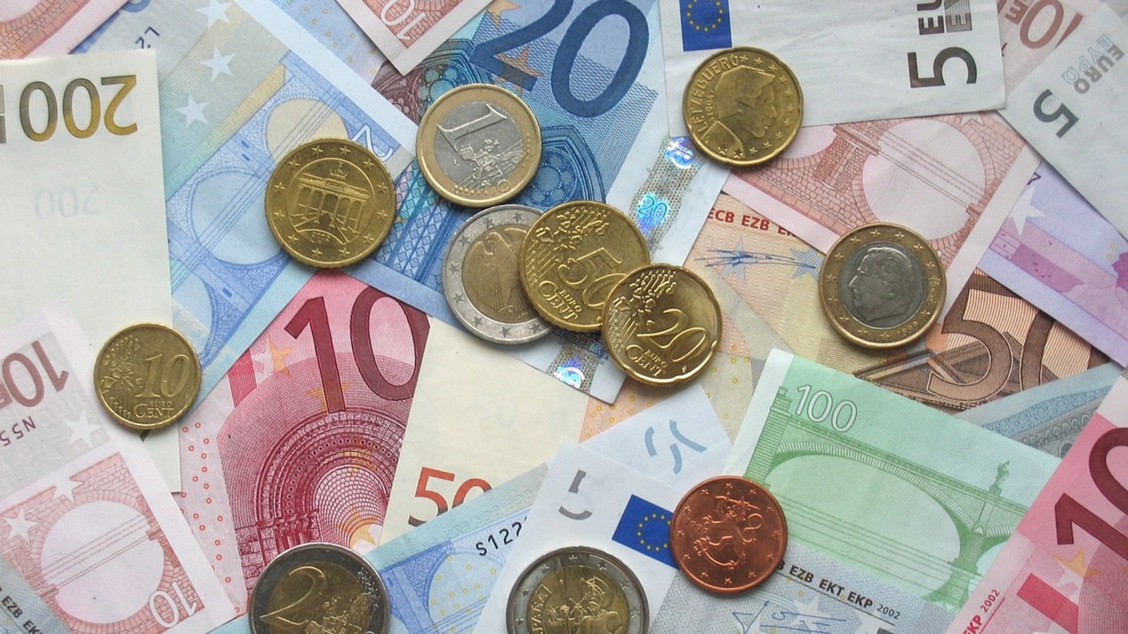 Klamme Kassen beschäftigen den Verwaltungsausschuss des Kreistags.  Foto: Pixabay