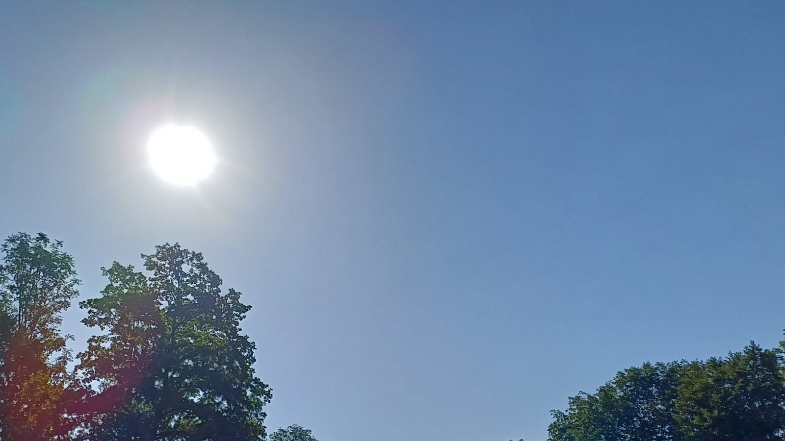 Ohne die richtige Portion an Sonnenenergie gäbe es kein Wetter und kein Leben auf unserer Erde. Foto: Rücker Ohne die richtige Portion an Sonnenenergie gäbe es kein Wetter und kein Leben auf unserer Erde. Foto: Rücker