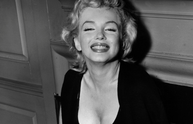 Die amerikanische Schauspielerin Marilyn Monroe am 21.06.1956 in New York.<span class='image-autor'>Foto: picture alliance / dpa | UPI</span>