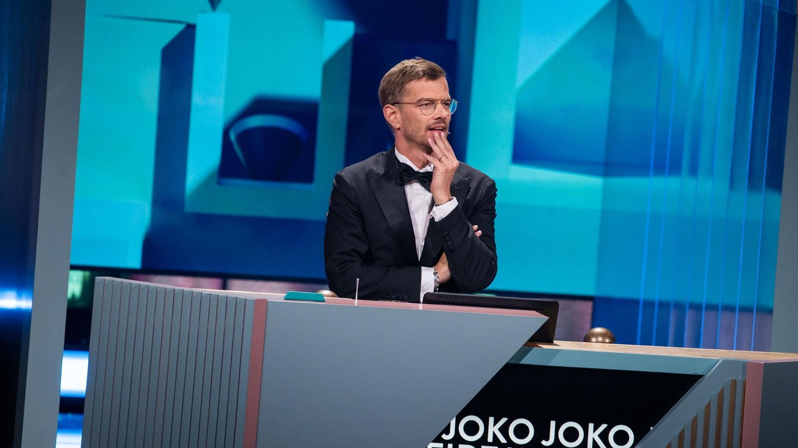 Joko Winterscheid wird in der nächsten Folge von „Wer stiehlt mir die Show?“ nicht moderieren.Foto: © ProSieben/Florida TV / Julian Mathieu/Julian Mathieu Joko Winterscheid wird in der nächsten Folge von „Wer stiehlt mir die Show?“ nicht moderieren.Foto: © ProSieben/Florida TV / Julian Mathieu/Julian Mathieu