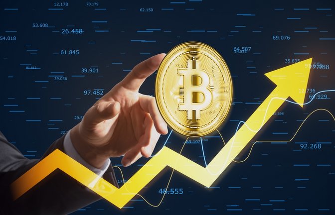 Der Bitcoin-Preis hat ein neues Hoch erreicht.<span class='image-autor'>Foto: Who is Danny / shutterstock.com</span>