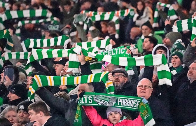 Stets hoch motiviert: die Fans von Celtic Glasgow<span class='image-autor'>Foto: imago/Joeran Steinsiek</span>