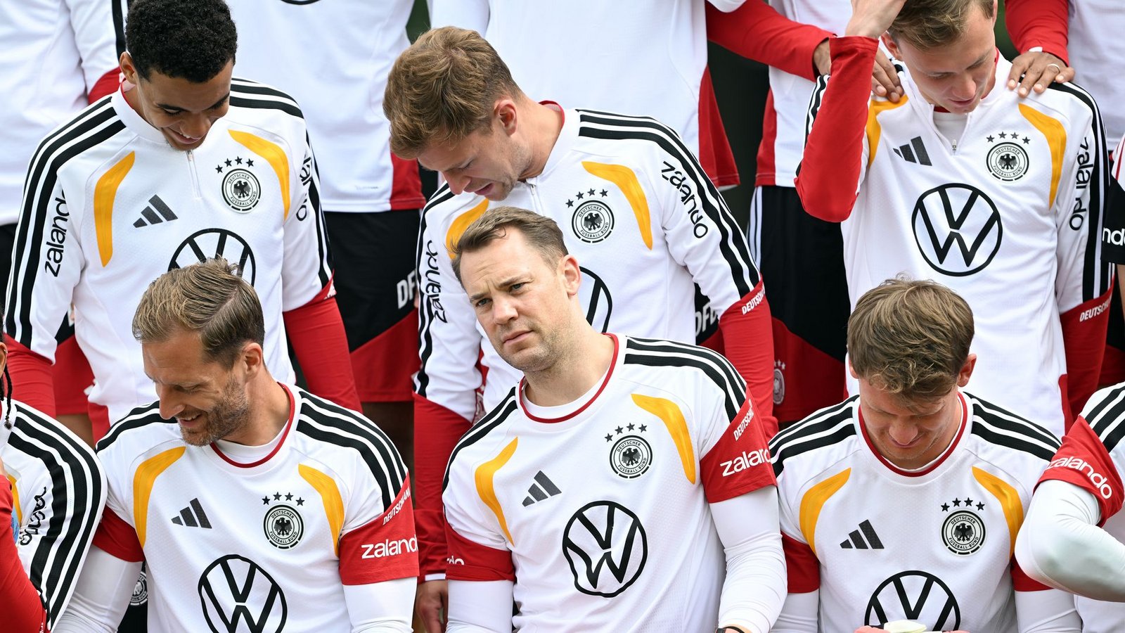 Manuel Neuer ist zurück im Kreis der Nationalmannschaft.Foto: Federico Gambarini/dpa Manuel Neuer ist zurück im Kreis der Nationalmannschaft.Foto: Federico Gambarini/dpa