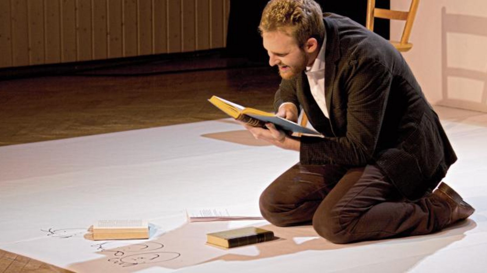 Roman Tröster liest aus Briefen von van Gogh an seinen treuen Bruder Theo.  Foto: Friedrich