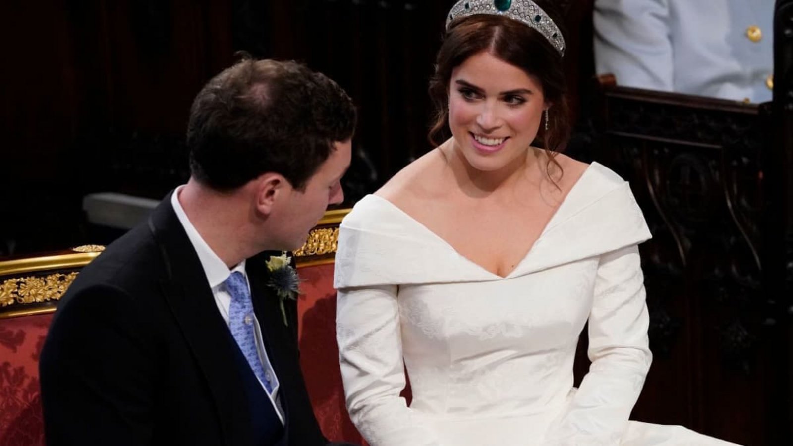 Prinzessin Eugenie voller Freude bei ihrer Hochzeit am 12.10.2018.Danny Lawson/PA Wire/dpa Prinzessin Eugenie voller Freude bei ihrer Hochzeit am 12.10.2018.Danny Lawson/PA Wire/dpa