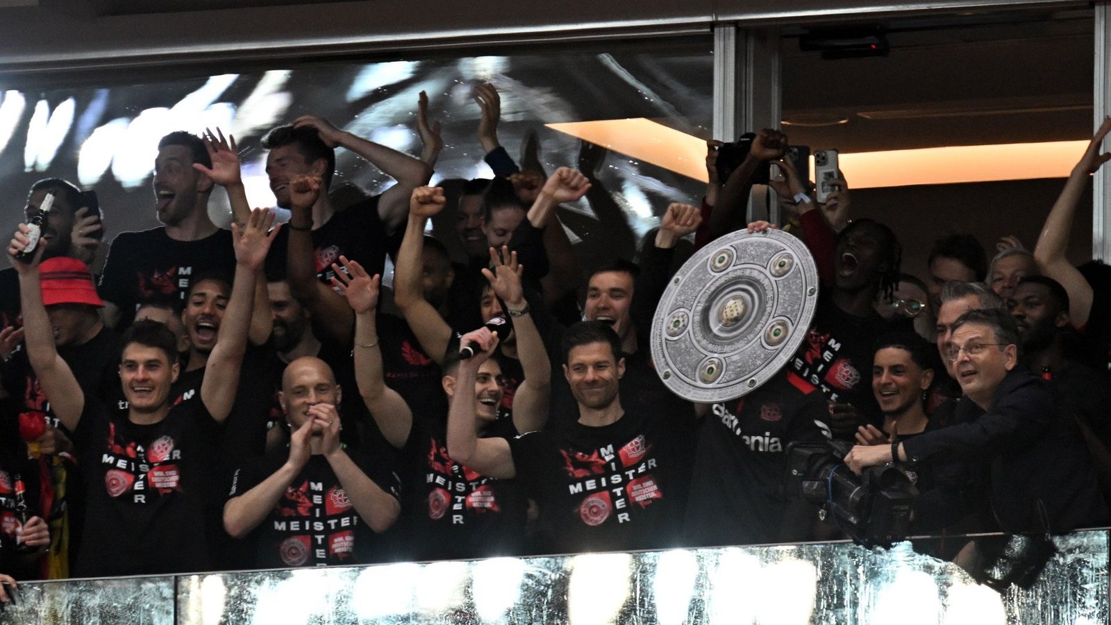 Bayer Leverkusen will das Triple schafften.Foto: Federico Gambarini/dpa