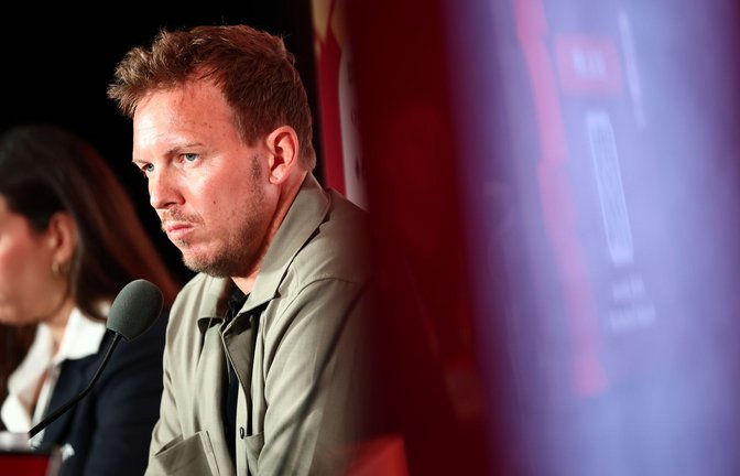Julia Nagelsmann findet die öffentliche Bewertung von Leroy Sané nicht in Ordnung.<span class='image-autor'>Foto: Christian Charisius/dpa</span>