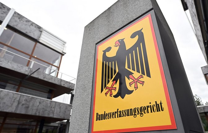 Das Gericht stärkt die rechte biologischer Väter.<span class='image-autor'>Foto: dpa/Uli Deck</span>