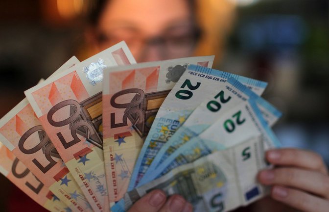 Nach der Trennung reicht das Geld oft nicht aus.<span class='image-autor'>Foto: dpa/Jens Büttner</span>