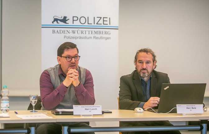 Daniel Lörch und Rainer Belz von der Kriminalinspektion fünf der Esslinger Kripo<span class='image-autor'>Foto: Roberto Bulgrin/bulgrin</span>