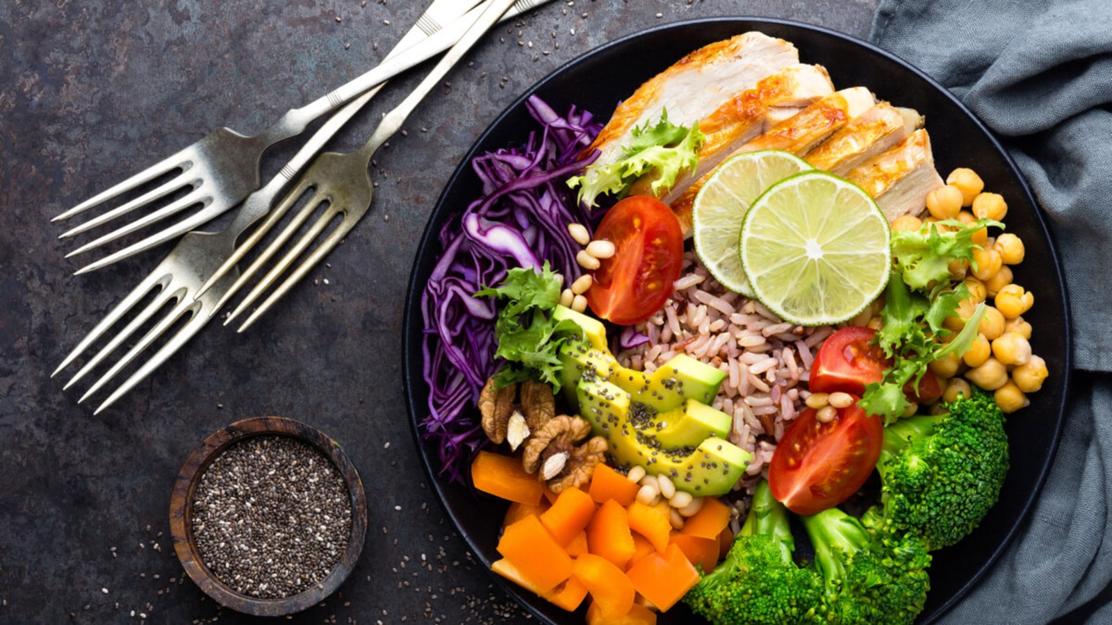 Schnell und viel abnehmen mit der OMAD-Methode. Ist das überhaupt gesund? Das sollten Sie über die Diät wissen.Foto: Sea Wave / Shutterstock.com Schnell und viel abnehmen mit der OMAD-Methode. Ist das überhaupt gesund? Das sollten Sie über die Diät wissen.Foto: Sea Wave / Shutterstock.com