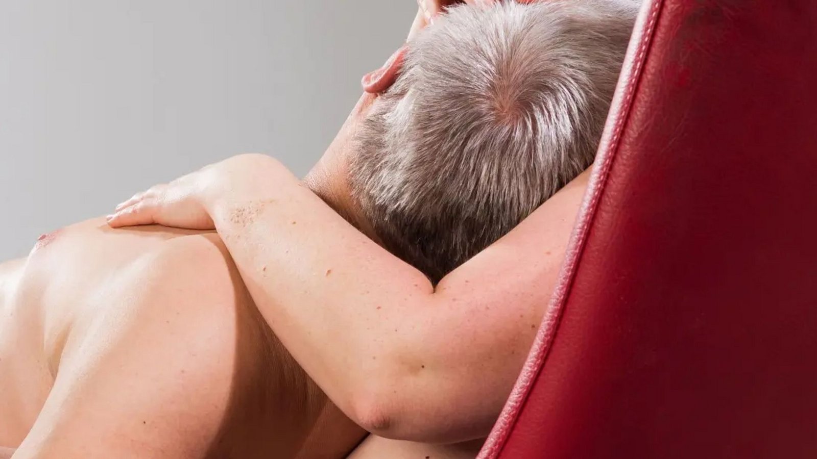 Marc aus Oberschwaben hilft Menschen mit Behinderung, sexuelle Erfahrungen zu machen. (Symbolbild)Foto: Tobias Tropper Marc aus Oberschwaben hilft Menschen mit Behinderung, sexuelle Erfahrungen zu machen. (Symbolbild)Foto: Tobias Tropper