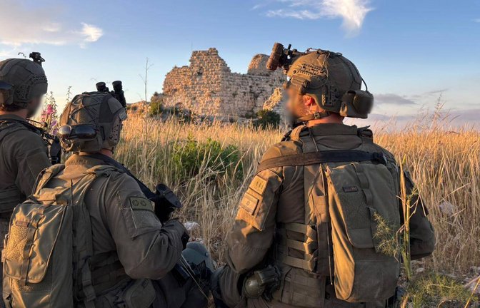 Israelische Soldaten stoßen am 30. Mai 2026 vor und erobern die Bug Beaufort von der Hisbollah.<span class='image-autor'>Foto: Imago/Xinhua</span>