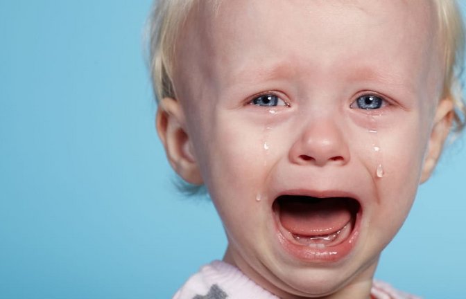 Für ein Kleinkind in München ist es ein großer Schreck, als es plötzlich in einem Kindertoilettensitz feststeckt.<span class='image-autor'>Symbol/Aliaksei Lasevich/fotolia (Symbolbild)</span>