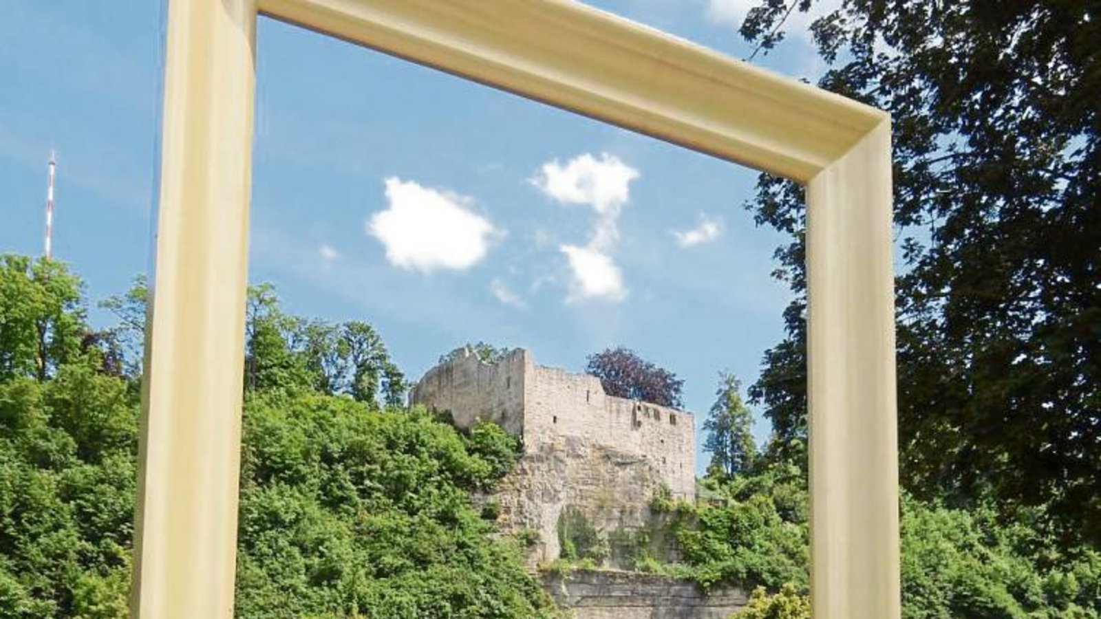Albert Arning, Andreas Arning und Ludwig Hecht (von links) rasten im Mühlacker Gartenschaugelände. Albert Arning, Andreas Arning und Ludwig Hecht (von links) rasten im Mühlacker Gartenschaugelände.