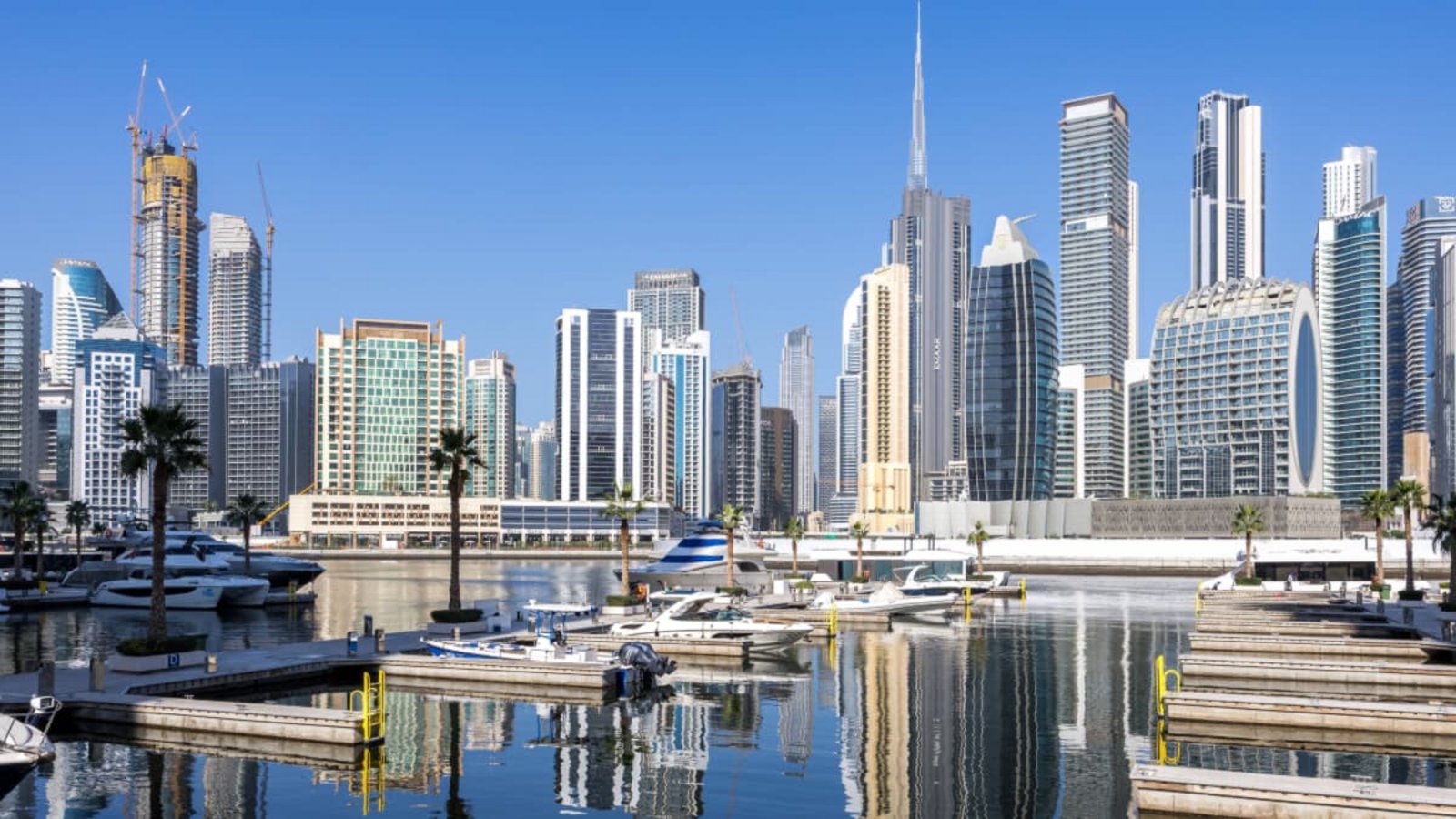 Die Wirtschaftsmetropole Dubai ist wegen der engen Handelsbeziehungen zum Iran sehr an Entspannung interessiert.IMAGO/Aviation-Stock Die Wirtschaftsmetropole Dubai ist wegen der engen Handelsbeziehungen zum Iran sehr an Entspannung interessiert.IMAGO/Aviation-Stock
