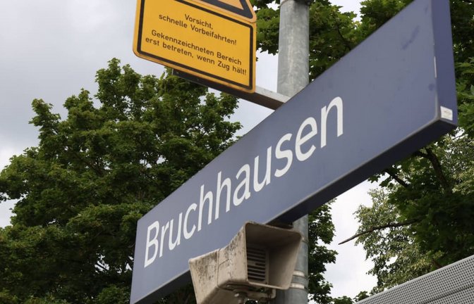 Kurz vor dem Bahnhof Ettlingen-Bruchhausen geschah das Unglück.<span class='image-autor'>IMAGO/Sven Severing</span>