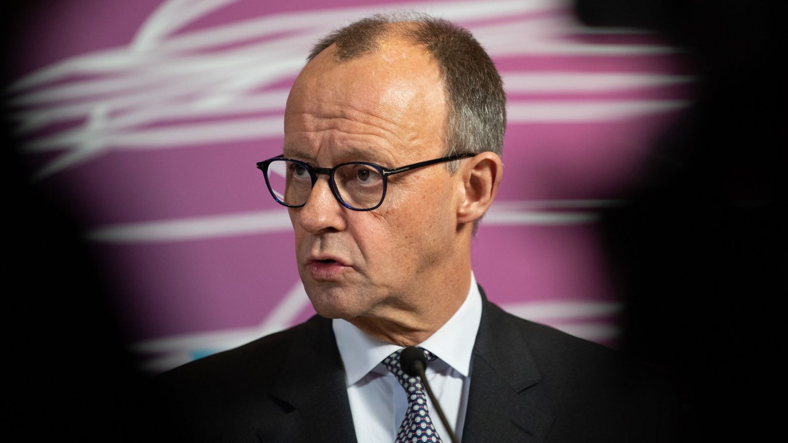 CDU-Chef Friedrich Merz steht seinen Mitgliedern Rede und Antwort.Foto: dpa/Marco Rauch CDU-Chef Friedrich Merz steht seinen Mitgliedern Rede und Antwort.Foto: dpa/Marco Rauch