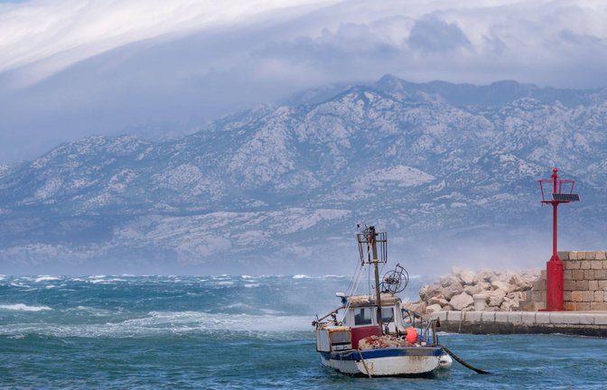 Bora-Sturm vor der kroatischen Küste (Archiv).<span class='image-autor'>Foto: IMAGO/Pixsell</span>