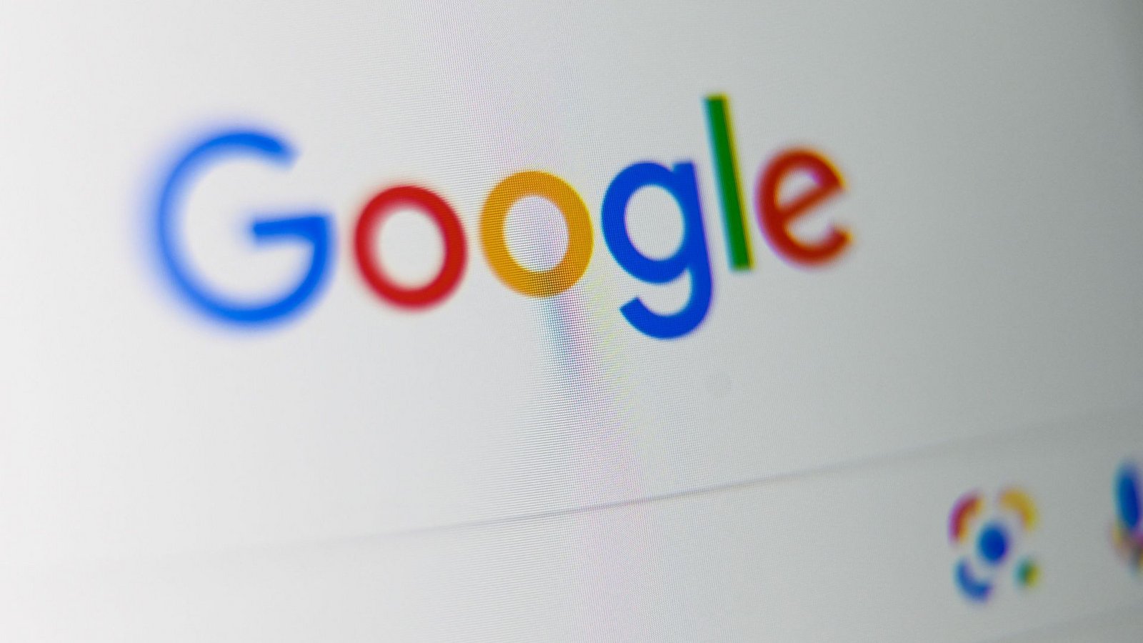 Google ist mächtig – das wissen auch Aktivisten wie Anonymous-Gruppen und instrumentalisieren die Infrastruktur. (Symbolbild)Foto: AFP/DENIS CHARLET Google ist mächtig – das wissen auch Aktivisten wie Anonymous-Gruppen und instrumentalisieren die Infrastruktur. (Symbolbild)Foto: AFP/DENIS CHARLET