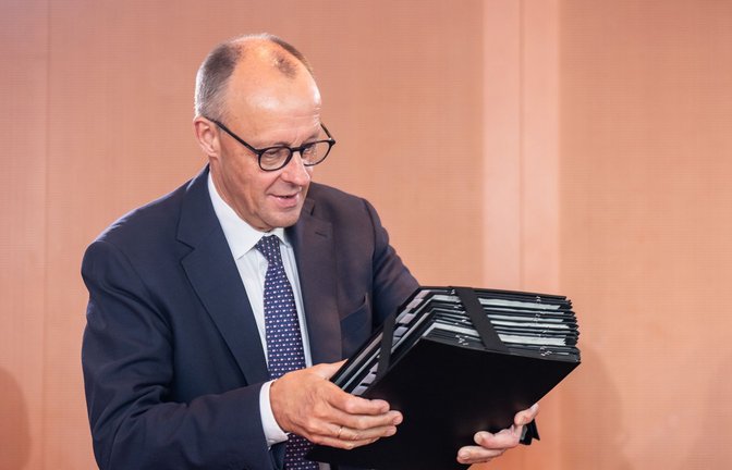 Kanzler Friedrich Merz wünscht sich deutliche Einsparungen beim Bürgergeld.<span class='image-autor'>Foto: dpa</span>