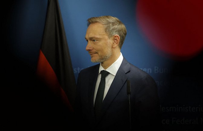 Der FDP-Chef und derzeitige Finanzminister Christian Lindner muss die liberalen Parteimitglieder befragen.<span class='image-autor'>Foto: AFP/Odd Andersen</span>