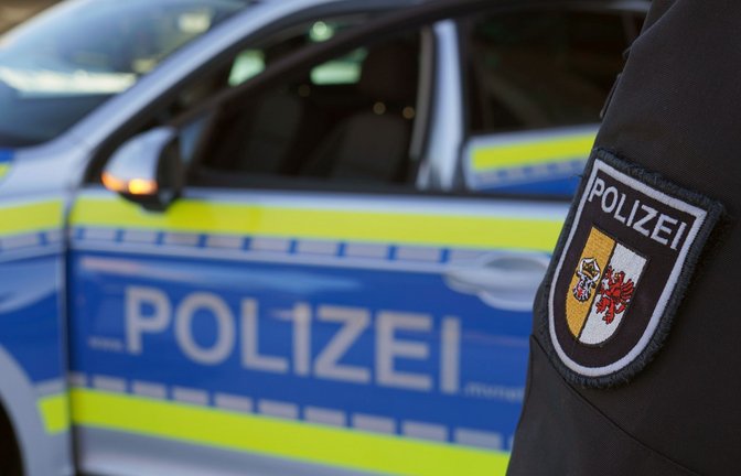 In einer Wohnung urden die Leichen einer Mutter und ihrer Tochter entdeckt. (Symbolbild)<span class='image-autor'>Foto: Marcus Brandt/dpa</span>