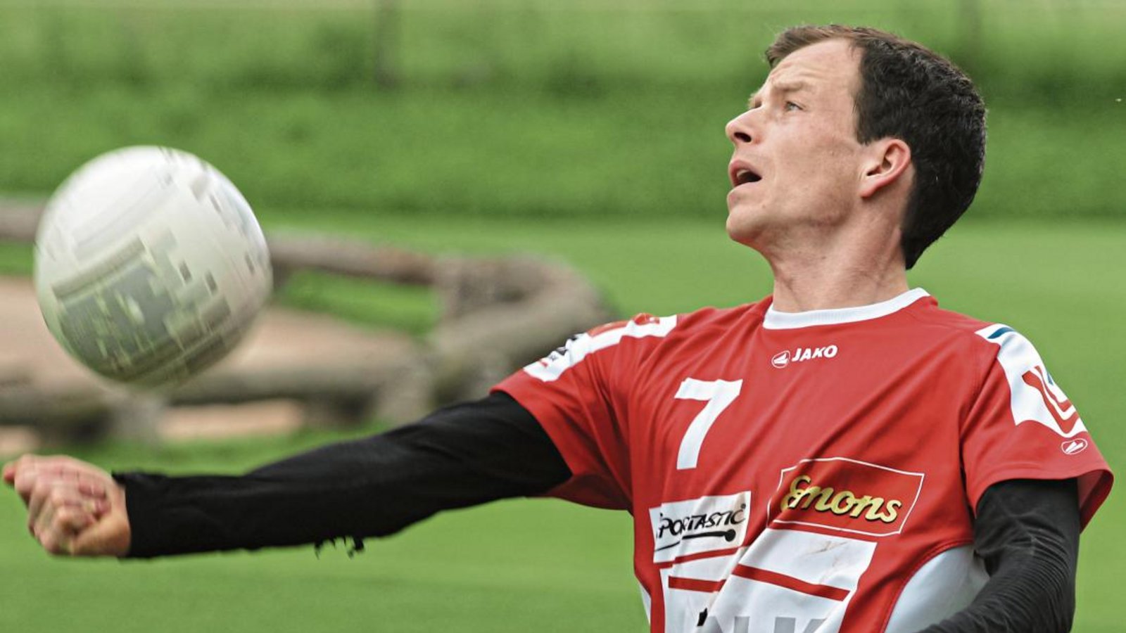 Marco Lochmahr vertritt Kolja Meyer gegen den TSV Pfungstadt als Trainer, da Meyer zeitgleich die U 18 betreut. Foto: Nachreiner Marco Lochmahr vertritt Kolja Meyer gegen den TSV Pfungstadt als Trainer, da Meyer zeitgleich die U 18 betreut. Foto: Nachreiner