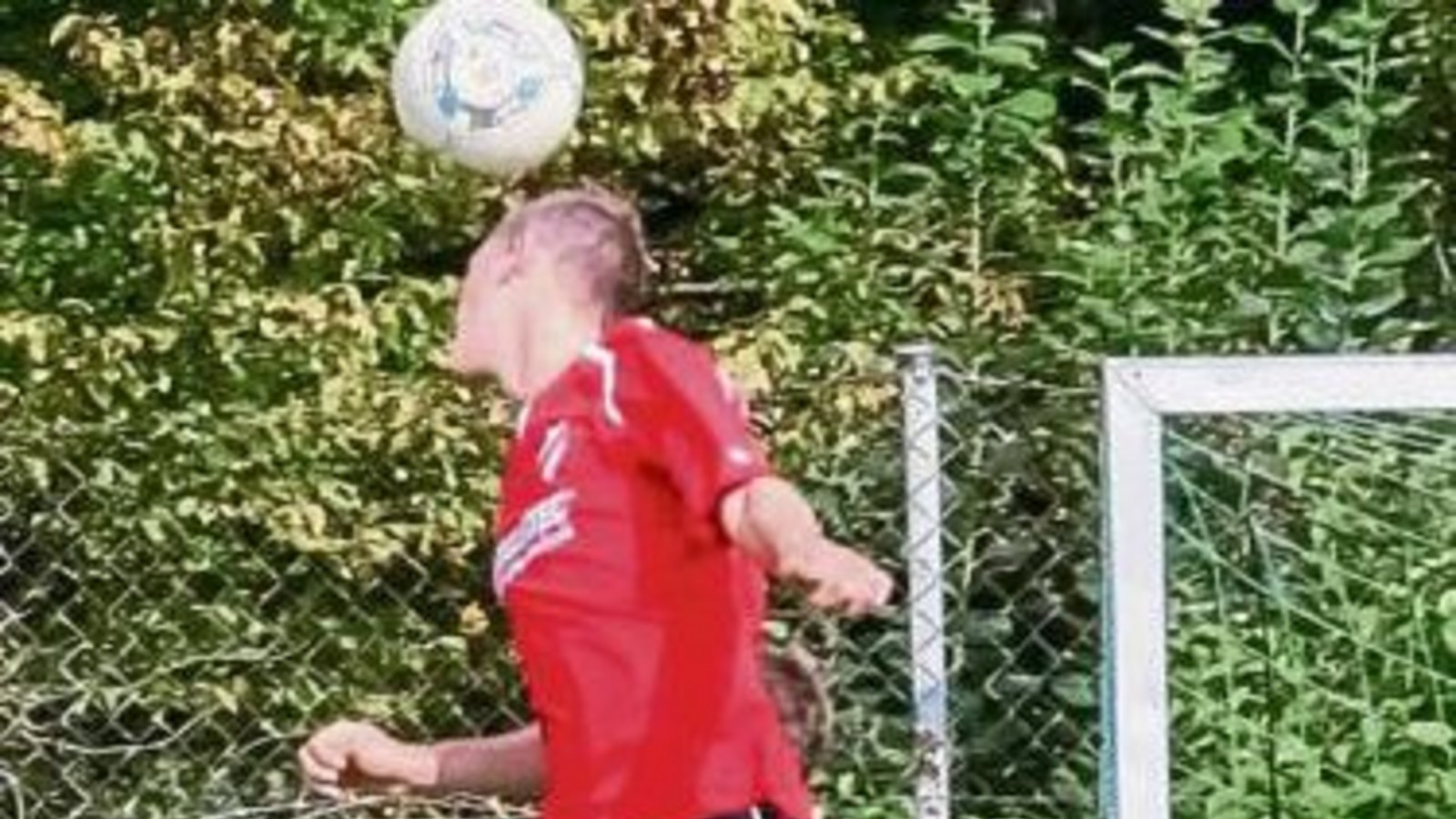 Sascha Berger hat im Hinspiel gegen den SV Illingen für Horrheim geklärt – gelingt das auch am Sonntag wieder? Foto: Simecek