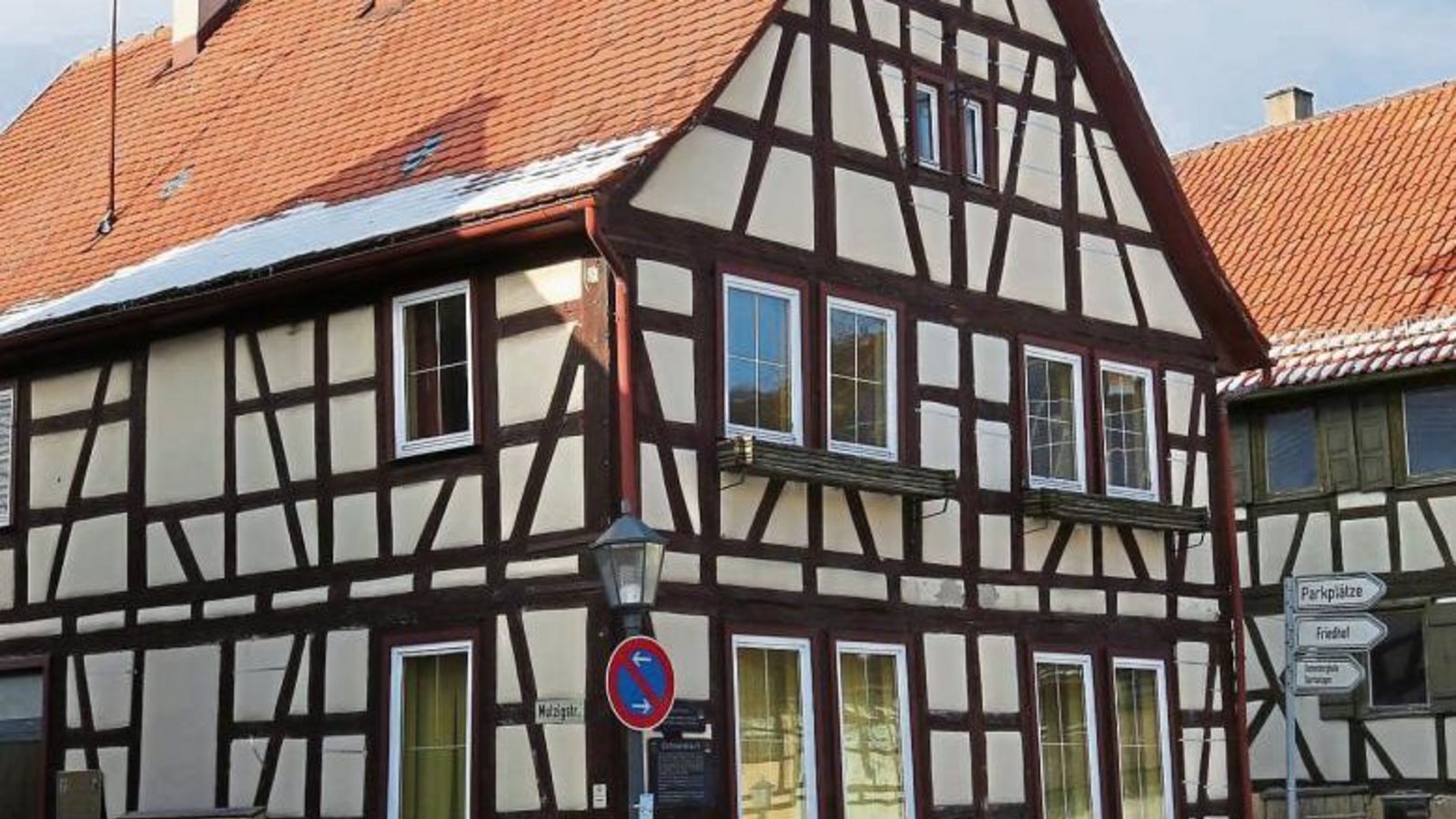 Eine Sanierung der Ochsenbacher Verwaltungsstelle kommt nicht so schnell. Foto: Küppers Eine Sanierung der Ochsenbacher Verwaltungsstelle kommt nicht so schnell. Foto: Küppers