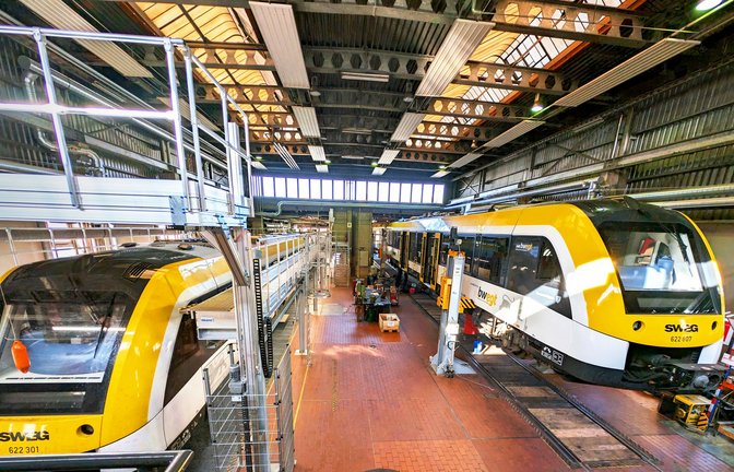 Loks stehen zur Wartung in der Gammertinger Werkstatt.<span class='image-autor'>Foto: /Jürgen Brand</span>