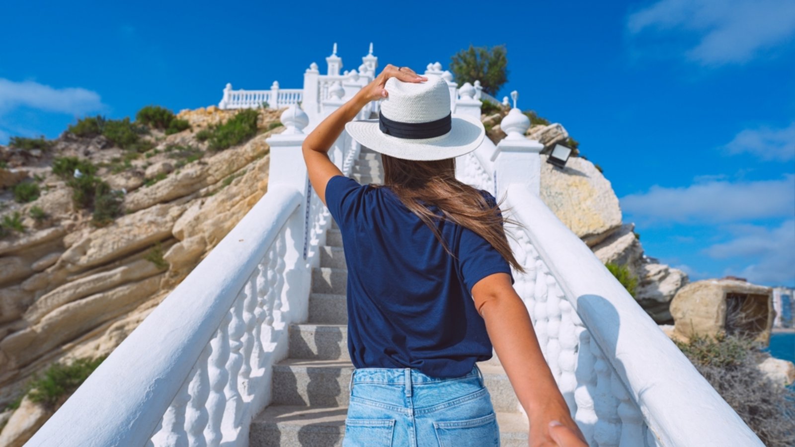 Erfahren Sie, welche Urlaubsziele in Europa im April am wärmsten sind. Die beliebtesten Reiseziele im Überblick.Foto: Creative Cat Studio / Shutterstock.com Erfahren Sie, welche Urlaubsziele in Europa im April am wärmsten sind. Die beliebtesten Reiseziele im Überblick.Foto: Creative Cat Studio / Shutterstock.com