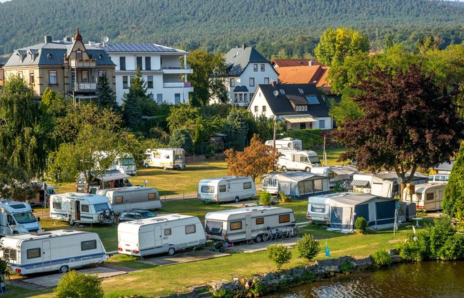 Die schönsten Campingplätze sind schnell ausgebucht.<span class='image-autor'>Foto: DVFG / AdobeStock</span>