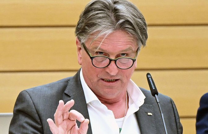 Sozialminister Manfred Lucha geht von einem Scheitern der Pflegekammer-Pläne aus.<span class='image-autor'>Foto: dpa/Bernd Weißbrod</span>
