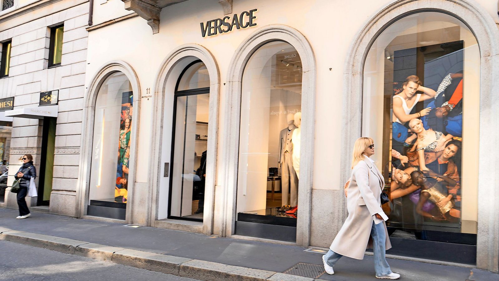 Die Via Montenapoleone in Mailand gilt eine der exklusivsten und teuersten Einkaufsstraßen der Welt. Der Quadratmeter kostet dort fast 40 000 Euro.Foto: IMAGO/Independent Photo Agency Int.