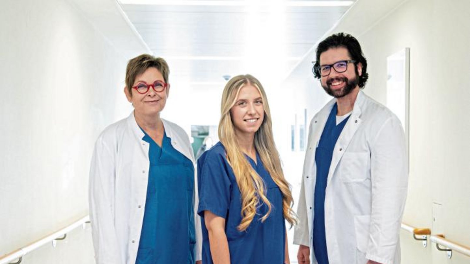 Susanne Pannwitz, Fachärztin für Allgemeinmedizin; Sally Weißgerber, Medizinische Fachangestellte und Vasileios Nestoras, Facharzt für Innere Medizin (von links). Foto: Enzkreis-Kliniken Susanne Pannwitz, Fachärztin für Allgemeinmedizin; Sally Weißgerber, Medizinische Fachangestellte und Vasileios Nestoras, Facharzt für Innere Medizin (von links). Foto: Enzkreis-Kliniken