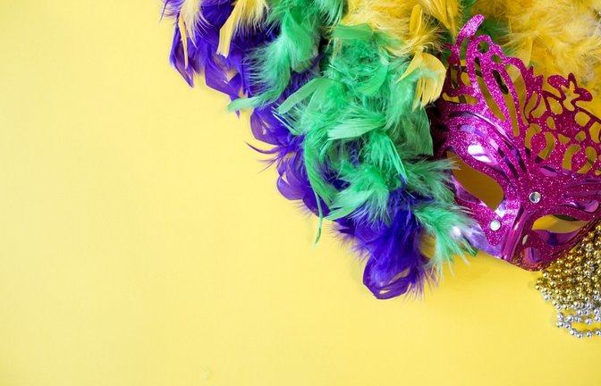Im Umkreis ist einiges geboten: Also rein in die bunten Kostüme und ab auf die nächste Faschingsparty. <span class='image-autor'>Foto: Liam Ortiz/Pixabay.com</span>