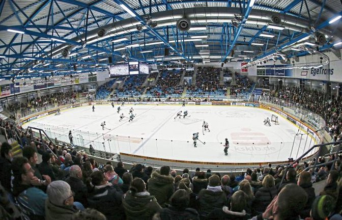 Der Standort Bietigheim hat beste Voraussetzungen für hochklassigen Eishockeysport. Doch den Steelers droht ein Neustart in der Oberliga oder sogar der Regionalliga.  Foto: Baumann