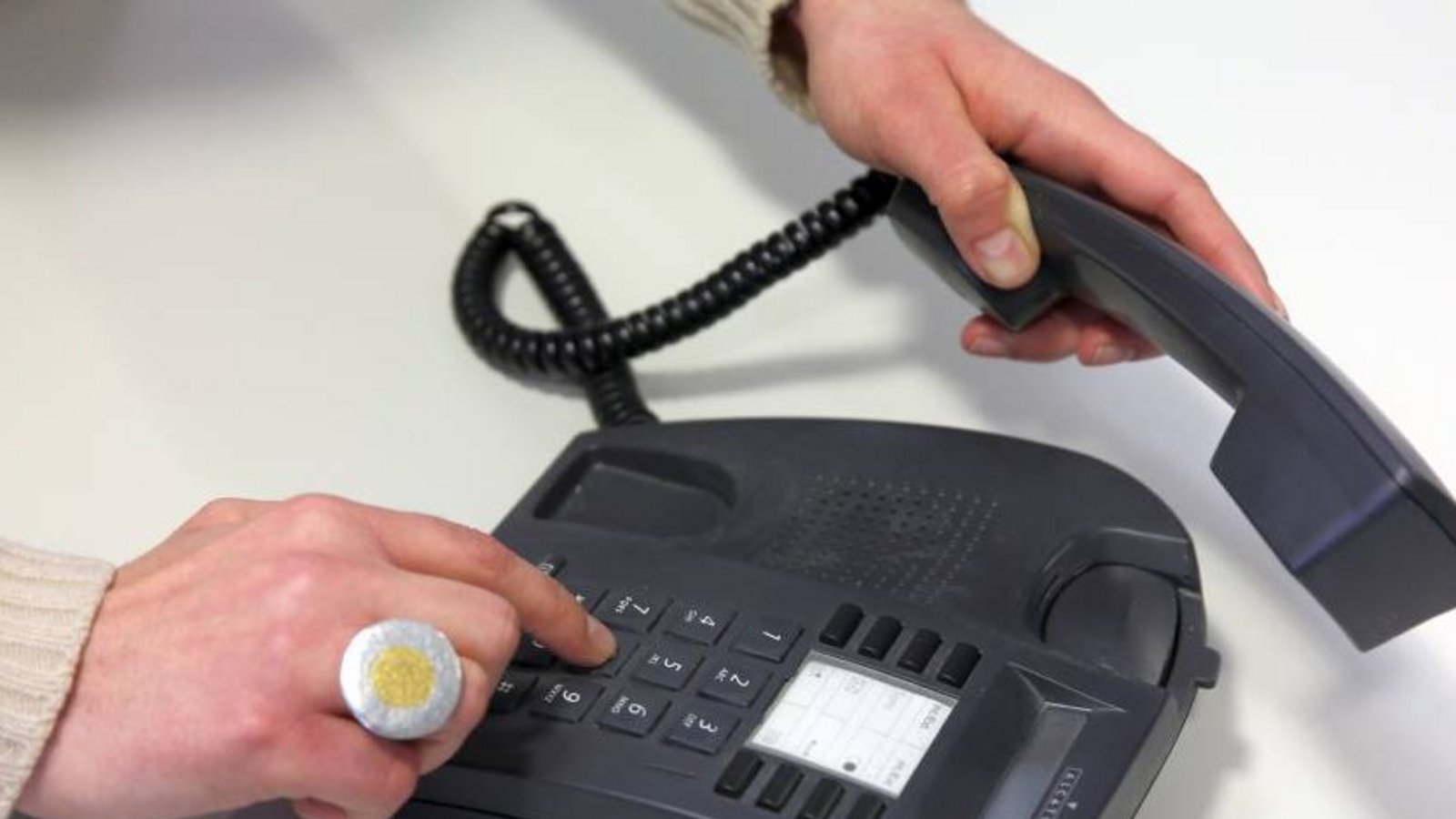 Immer wieder kommt es zu Betrügereien übers Telefon. Symbolbild: VKZ Immer wieder kommt es zu Betrügereien übers Telefon. Symbolbild: VKZ