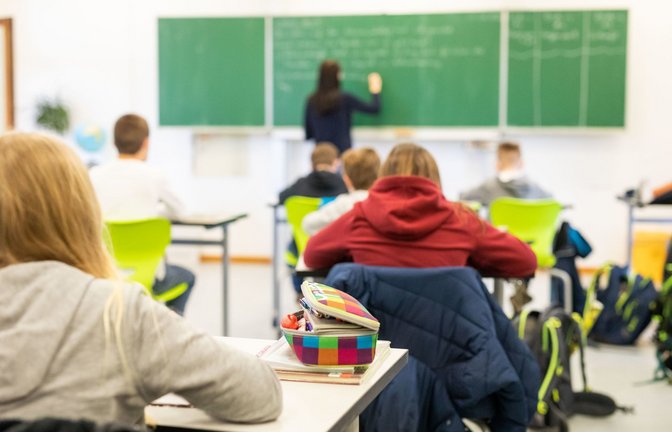 Die hiesigen Schüler sind beim Lesen um ein halbes Jahr zurückgefallen.<span class='image-autor'>Foto: dpa/Philipp von Ditfurth</span>